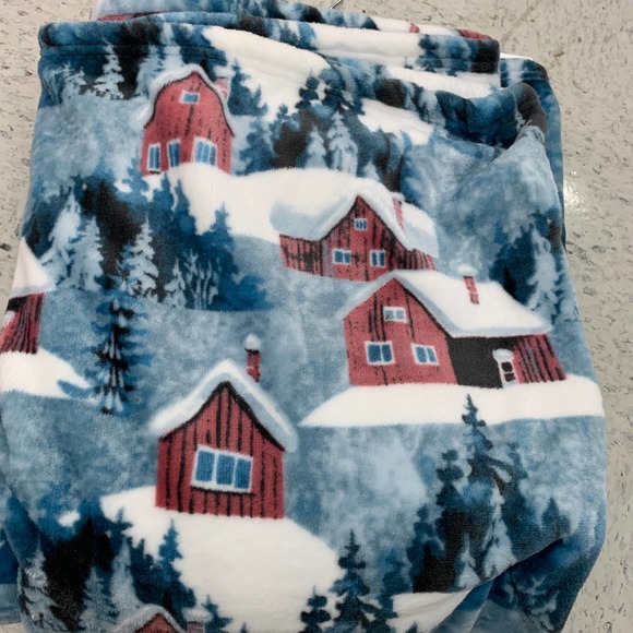 Snow Red Christmas House Village Winter Trees Holiday Plush Throw Blanket Blue - Picture 7 of 8